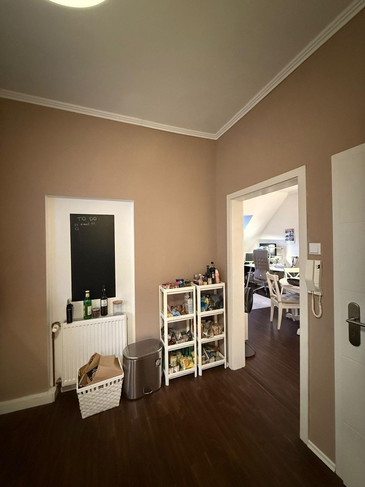 Vallendar: Modern möbliertes Apartment (200m zur WHU)  Vallendar: Modern möbliertes Apartment (200m zur WHU)